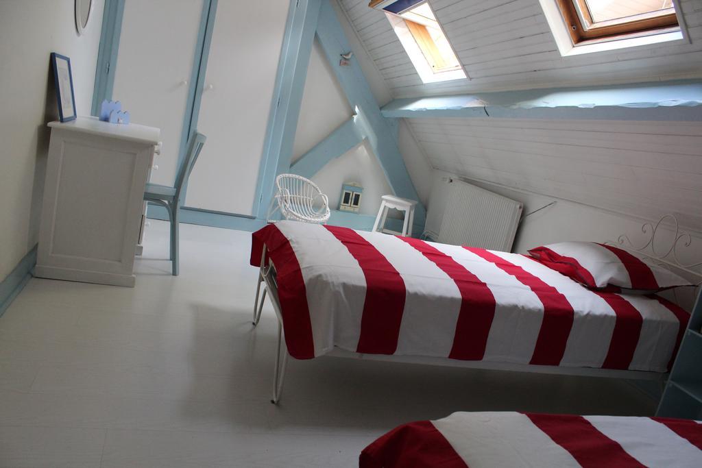 Chambres D'Hotes Les Marronniers Bordeaux Room photo