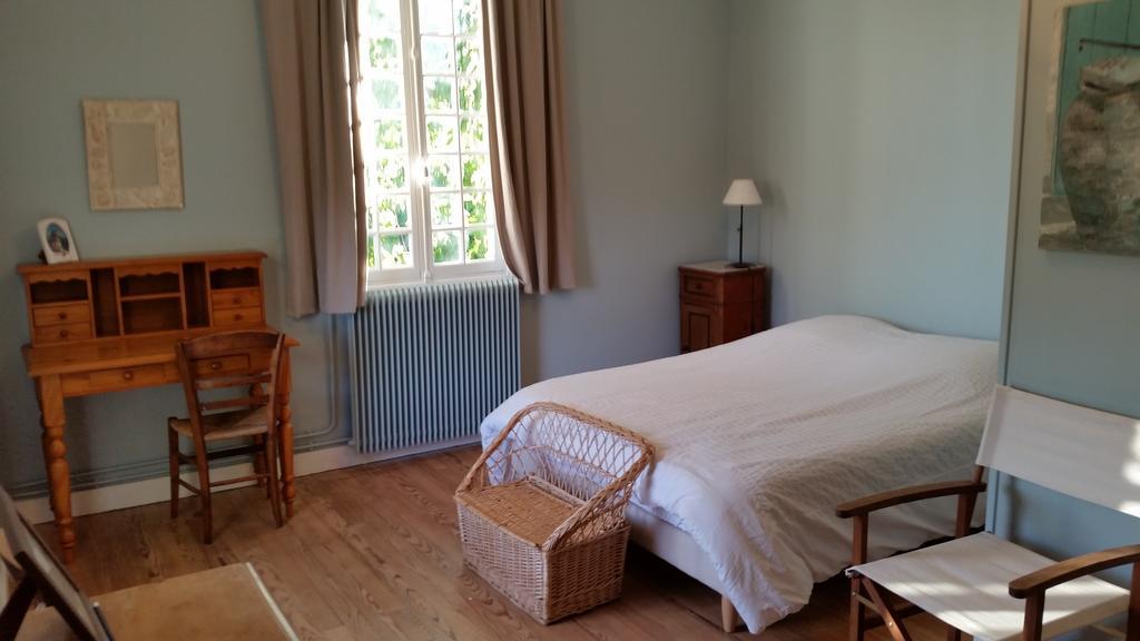 Chambres D'Hotes Les Marronniers Bordeaux Room photo